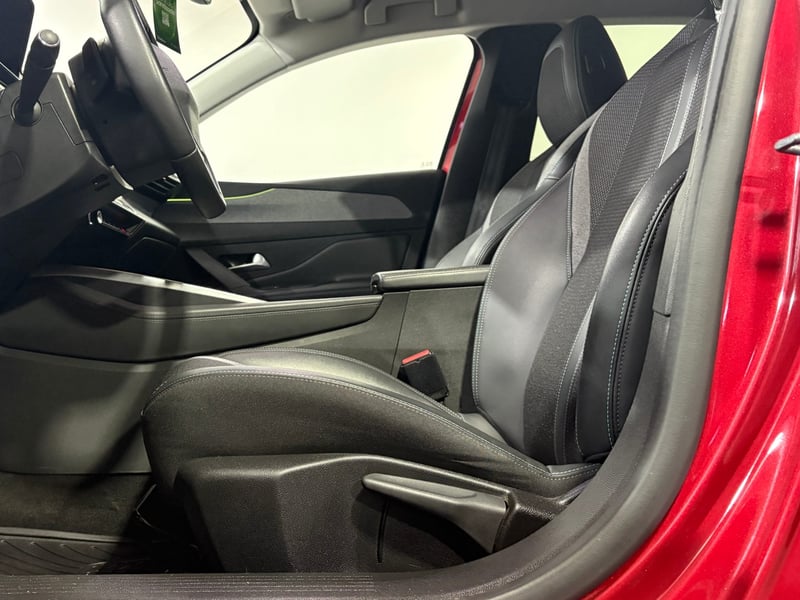 Peugeot 308 2023 - Imagen 10 de 15