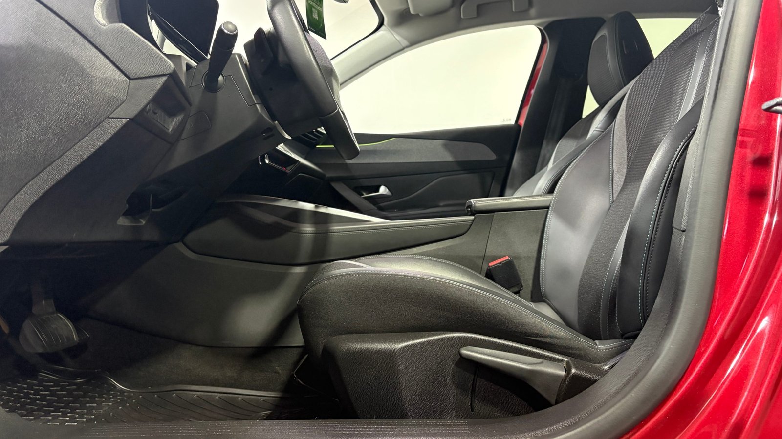 Peugeot 308 2023 - Imagen 10 de 15