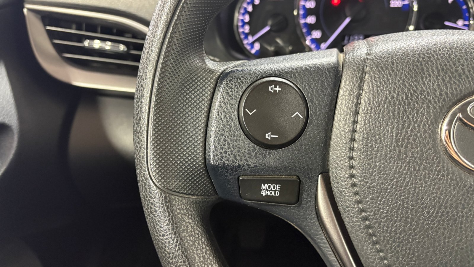 Toyota YARIS 2022 - Imagen 14 de 15