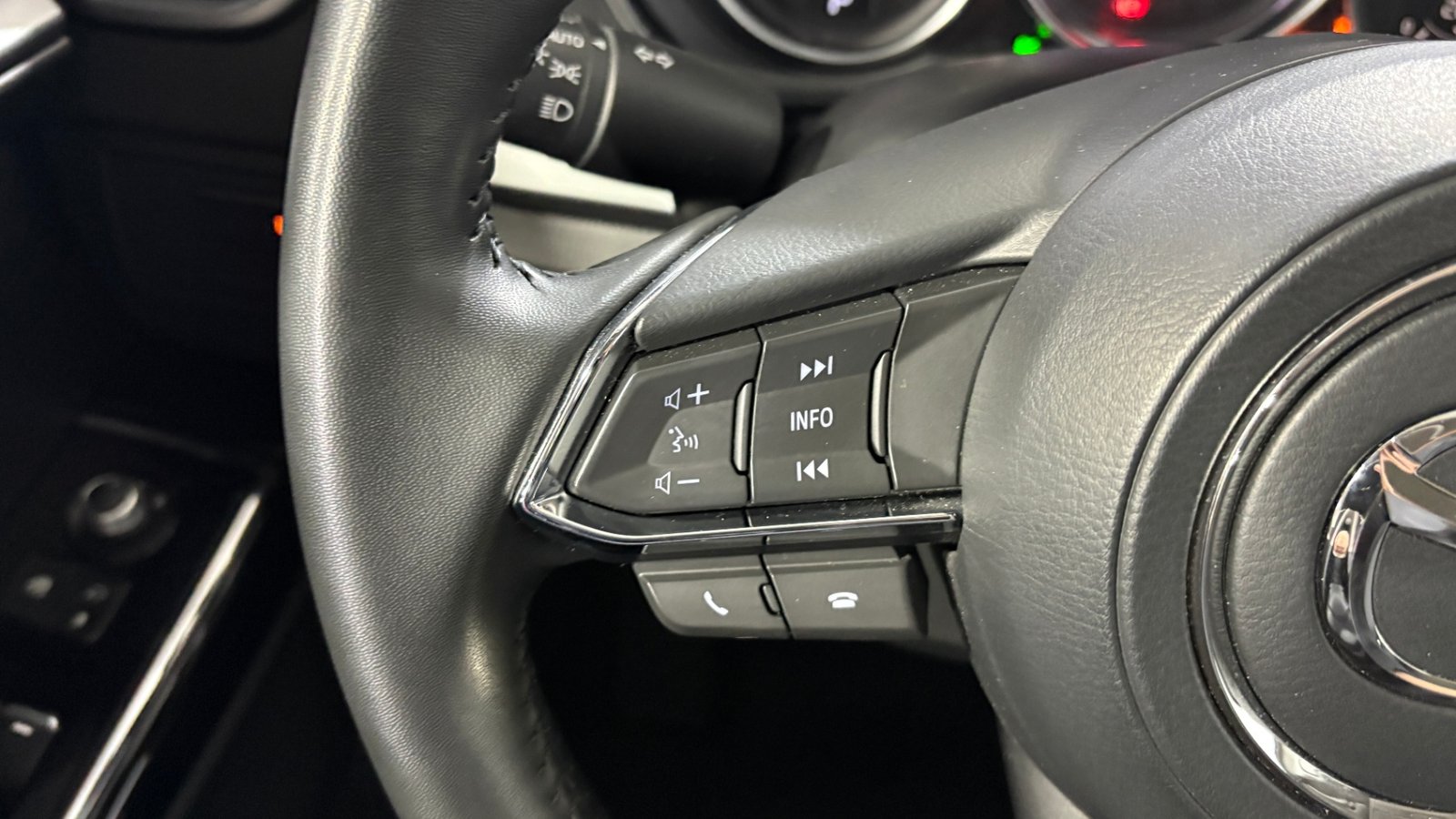 Mazda CX-9 2024 - Imagen 15 de 15