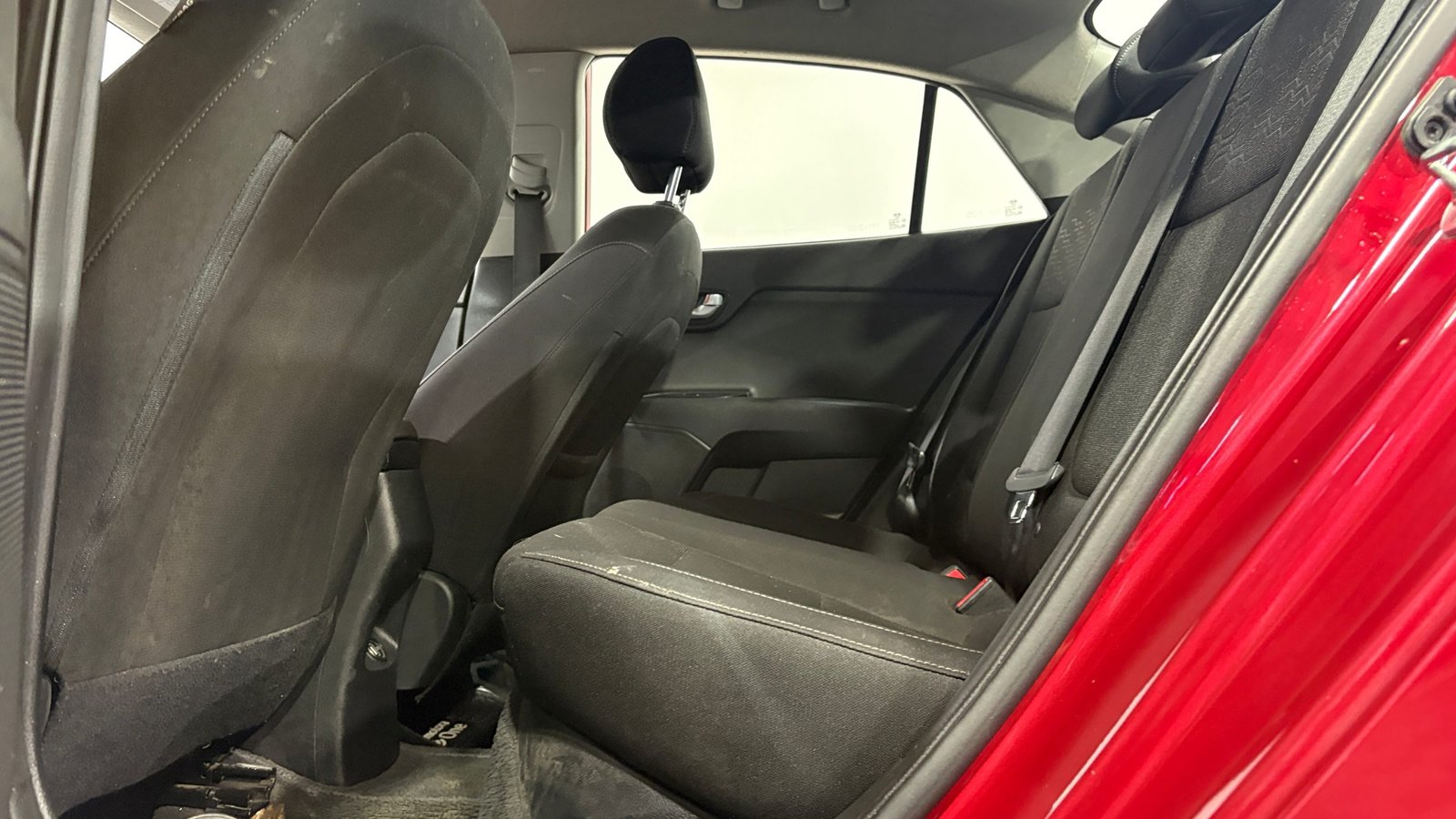 Kia RIO 4 2022 - Imagen 11 de 15