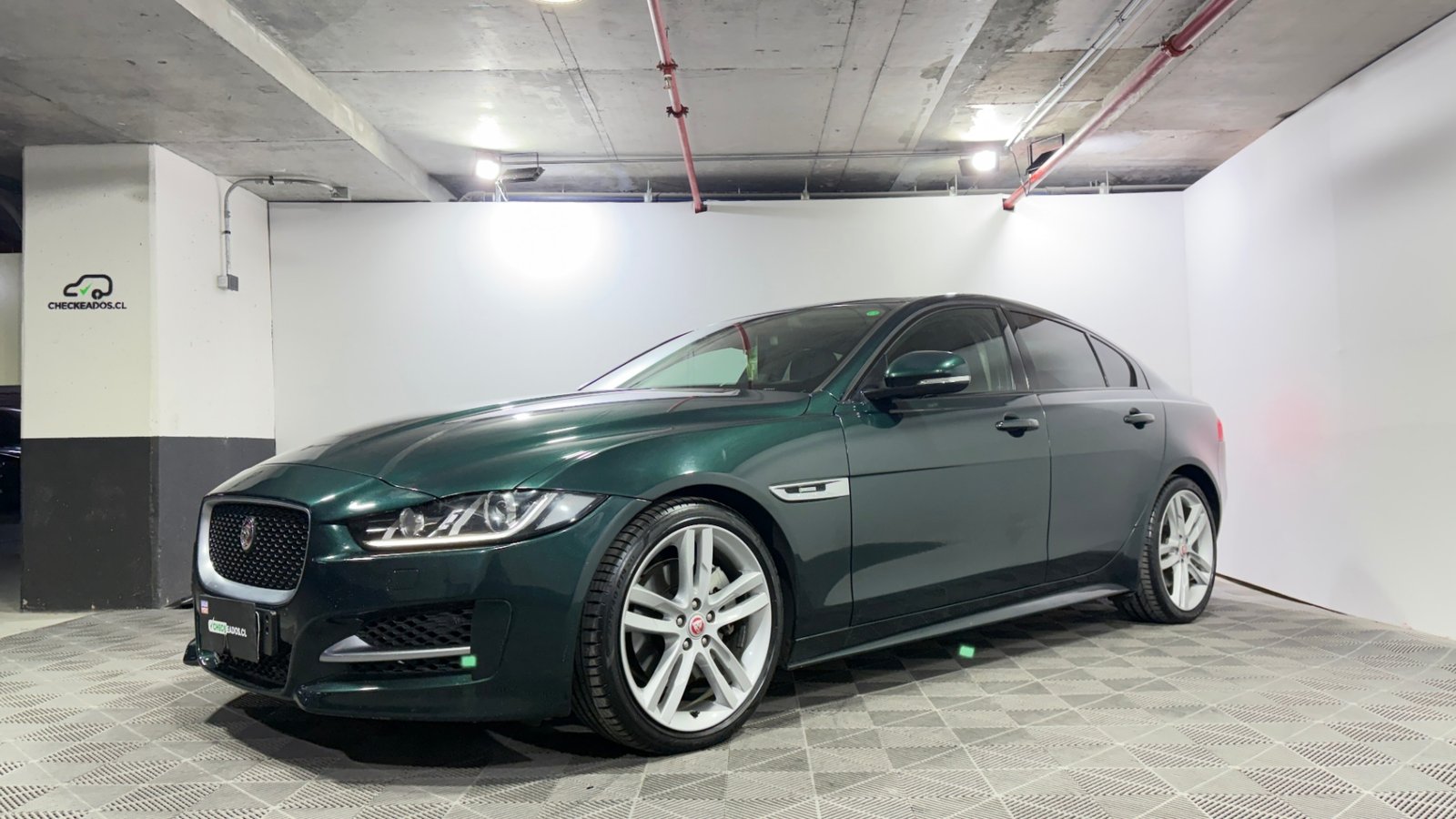 Jaguar XE 2017 - Imagen 3 de 15