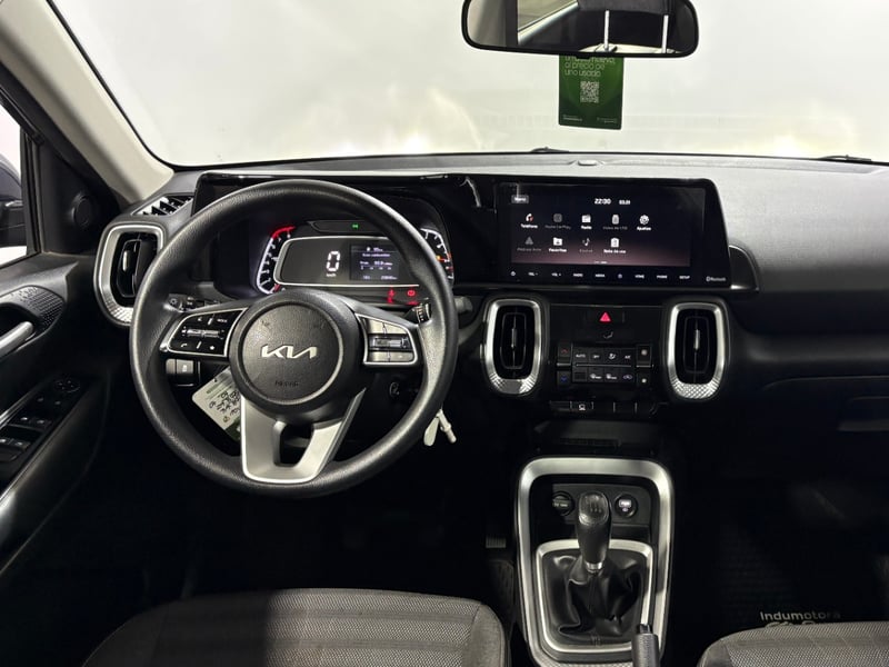 Kia SONET 2023 - Imagen 12 de 15