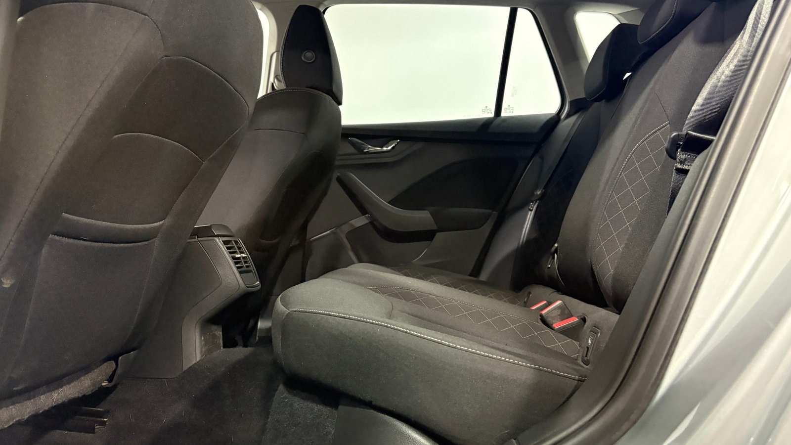 Skoda KAMIQ 2022 - Imagen 11 de 15