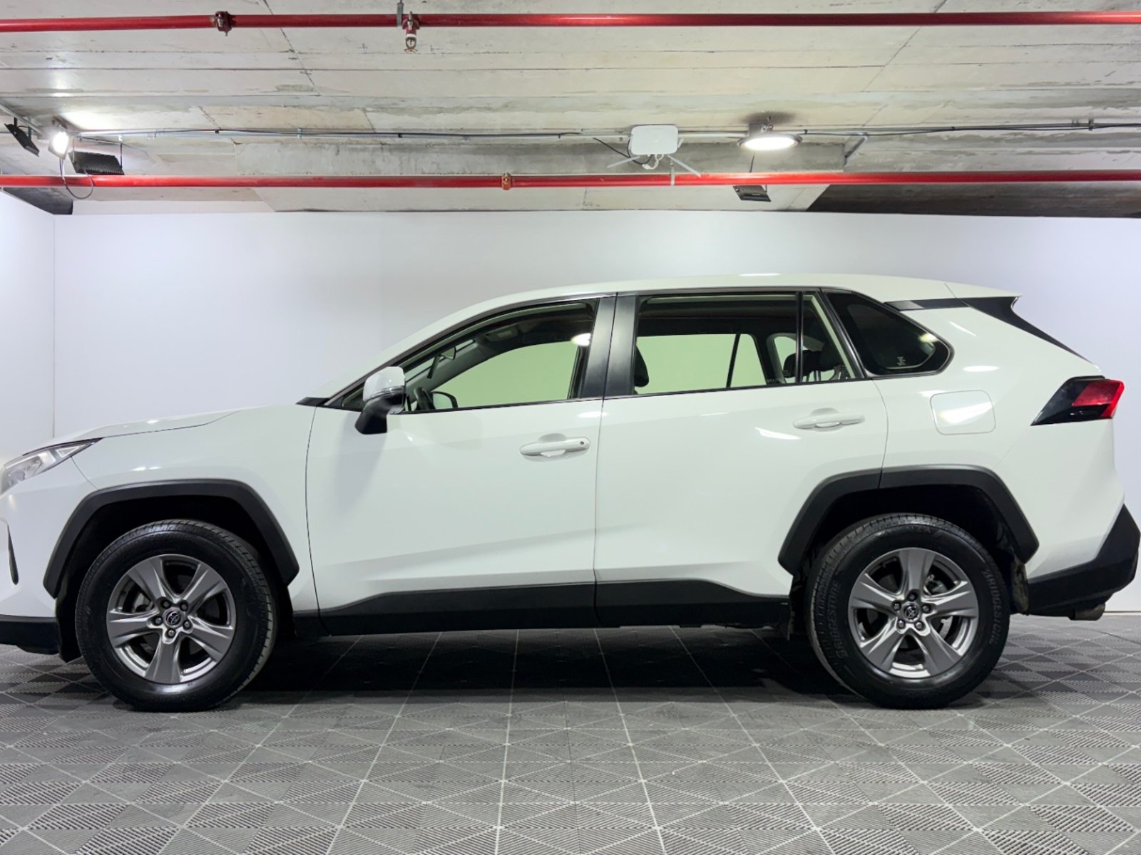 Toyota RAV4 2023 - Foto 4 de 15