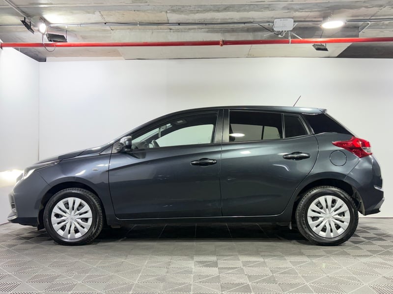 Toyota YARIS 2024 - Imagen 4 de 15