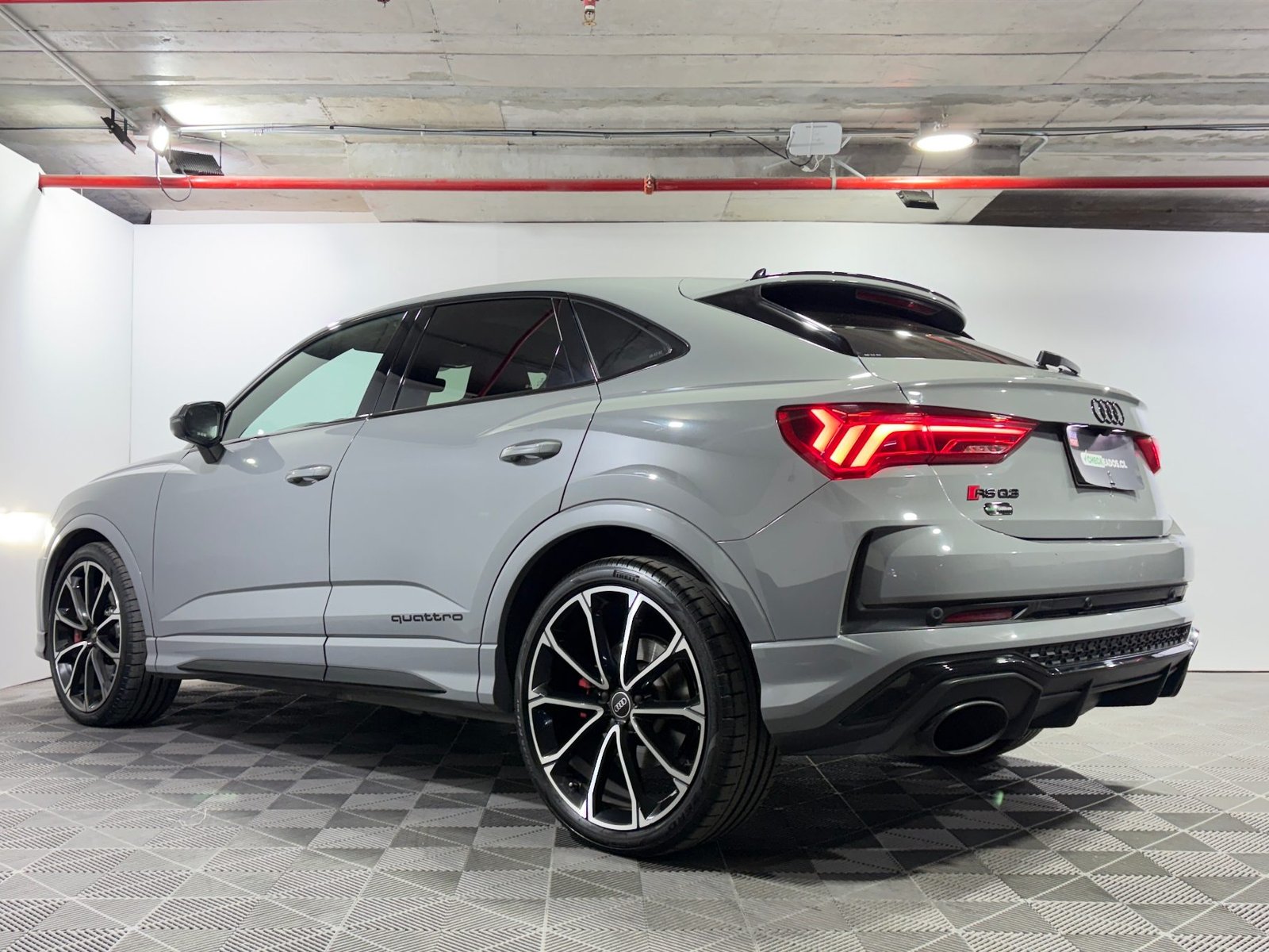 Audi RSQ3 2022 - Foto 5 de 15
