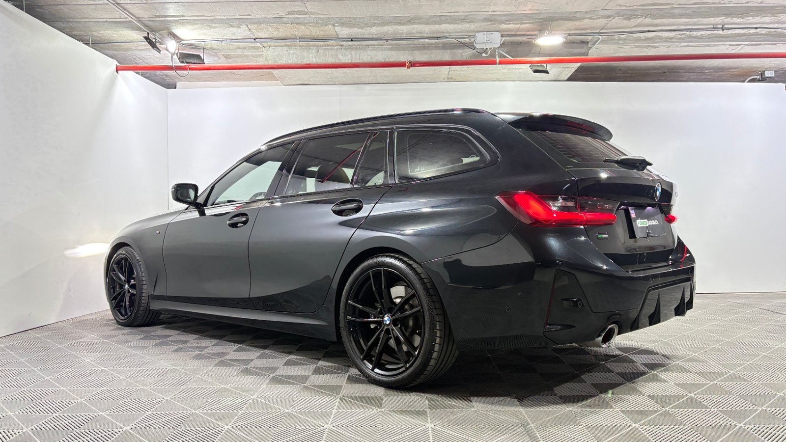 BMW 330I 2024 - Imagen 5 de 15