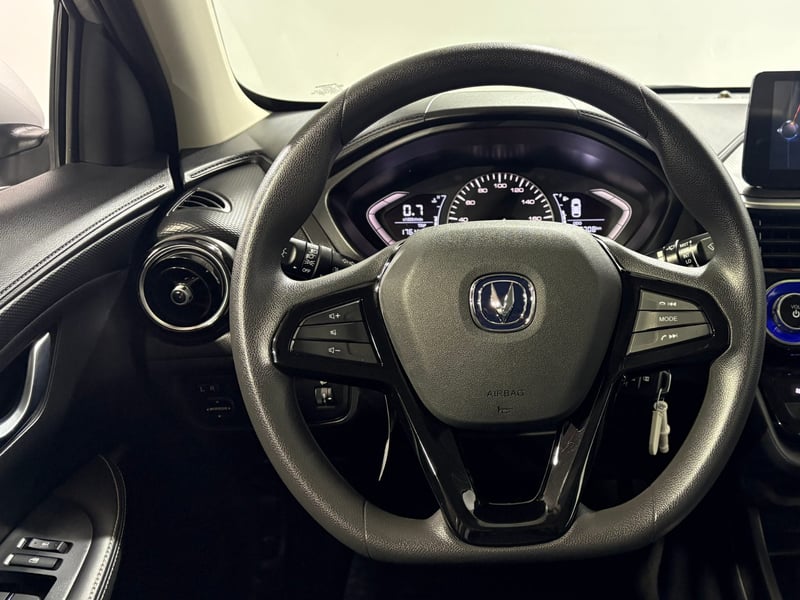 Changan ALSVIN 2023 - Imagen 13 de 15