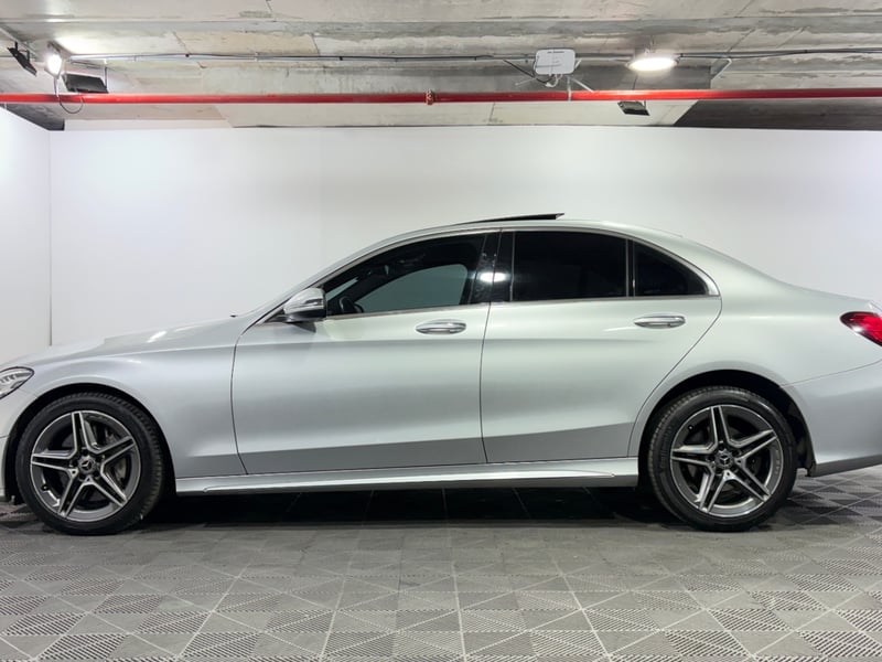 Mercedes-Benz C300 2019 - Imagen 4 de 15