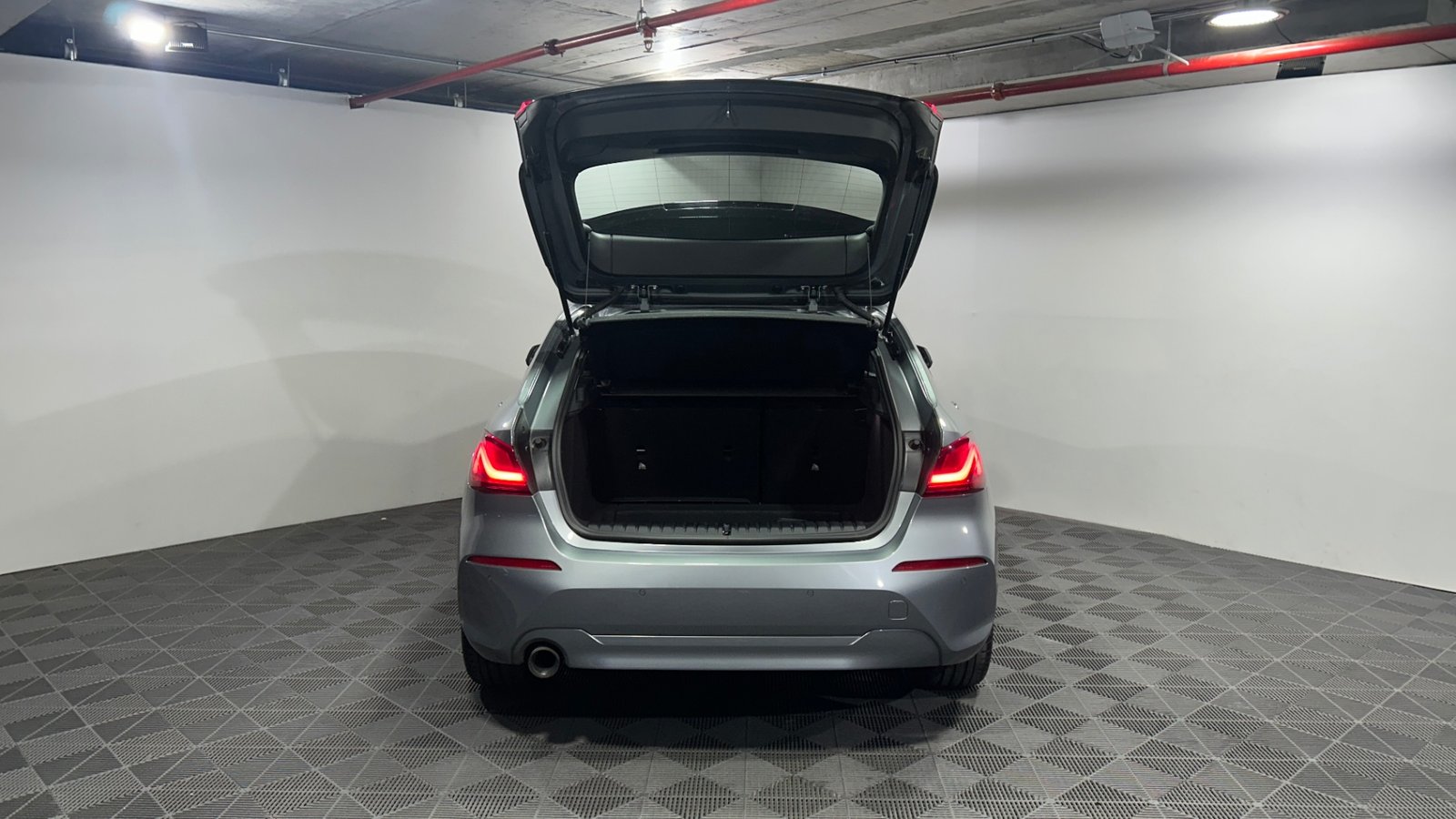 BMW 118 2023 - Imagen 9 de 15