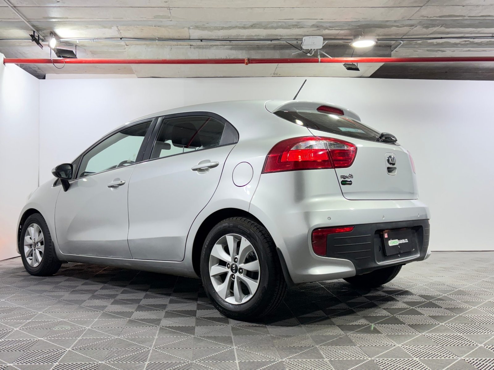 Kia RIO 5 2017 - Foto 5 de 15