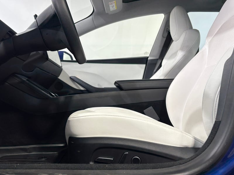 Tesla MODEL 3 2025 - Imagen 10 de 15