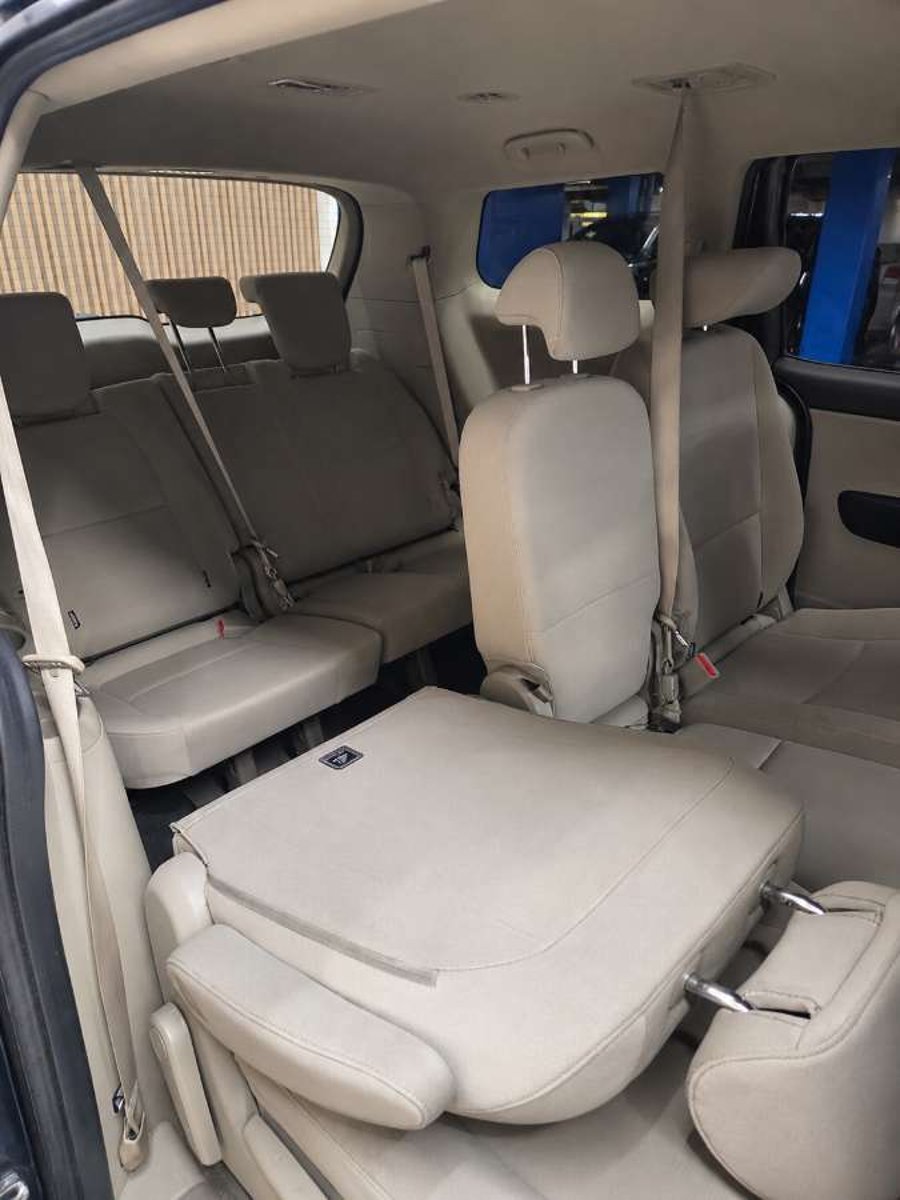 Kia Grand Carnival 2018 - Imagen 16 de 19