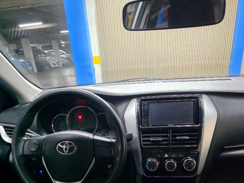 Toyota NEW YARIS 2018 - Imagen 8 de 15