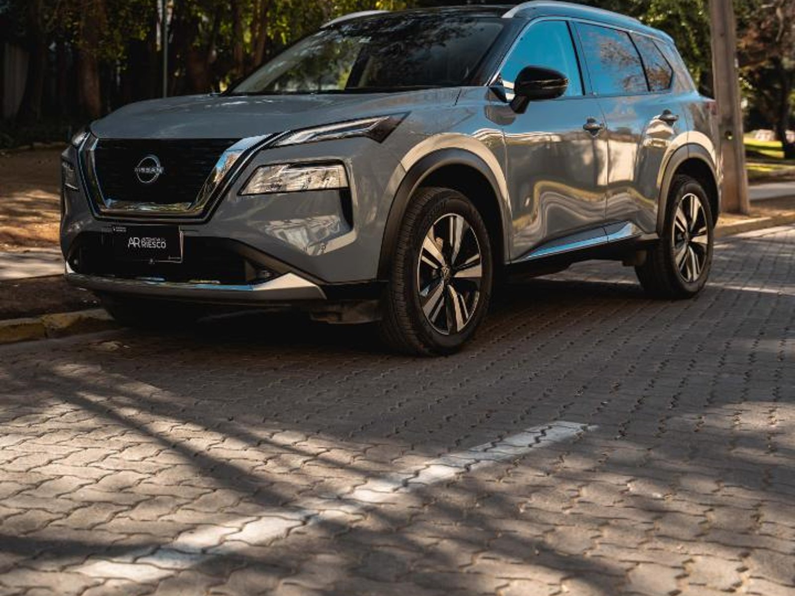 Nissan X-TRAIL 2023 - Foto 2 de 19