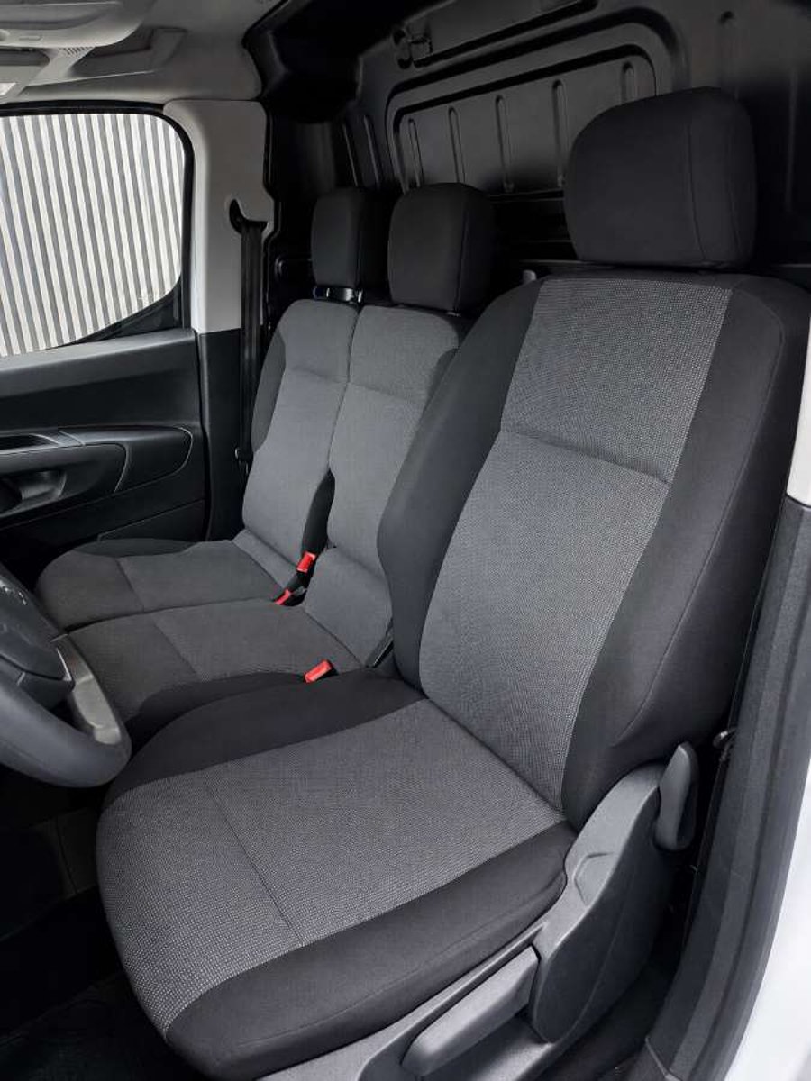 Peugeot PARTNER 2023 - Imagen 12 de 15