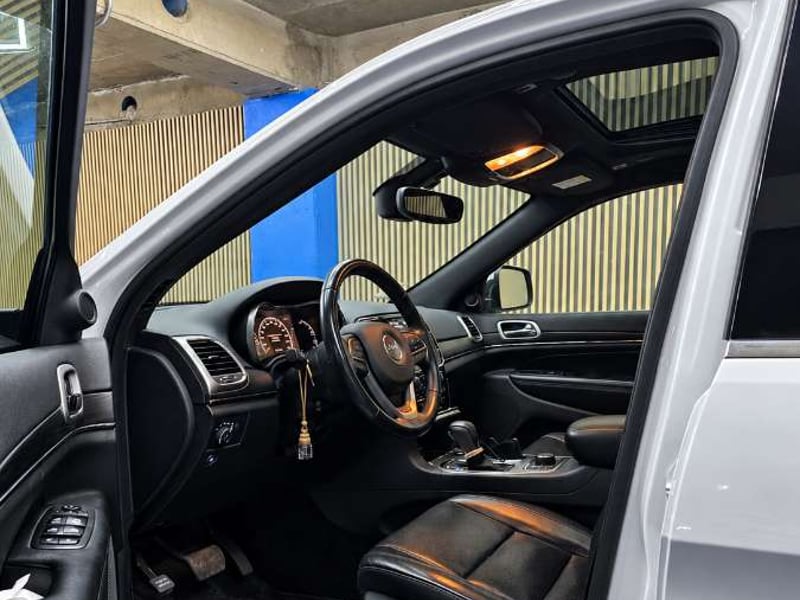 Jeep CHEROKEE LIMITED 2020 - Imagen 17 de 20