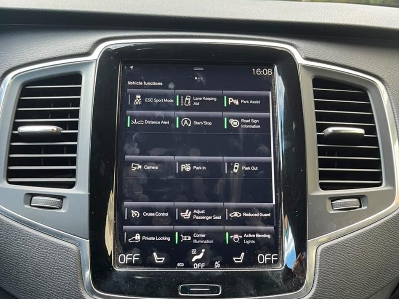 Volvo XC90 2017 - Imagen 9 de 15