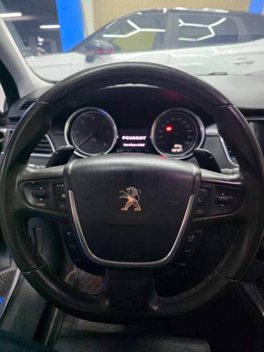 Peugeot 508 Allure 2.0 2017 - Imagen 7 de 17