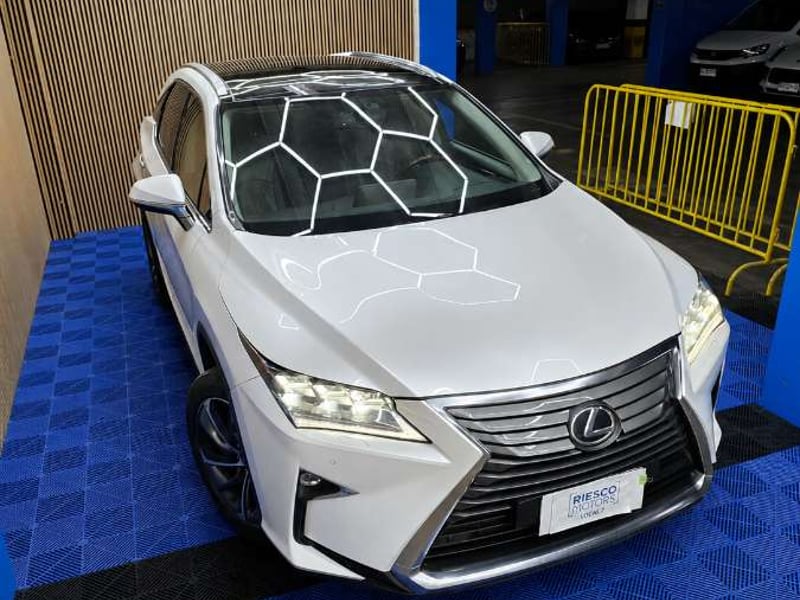 Lexus RX350 2017 - Imagen 4 de 16