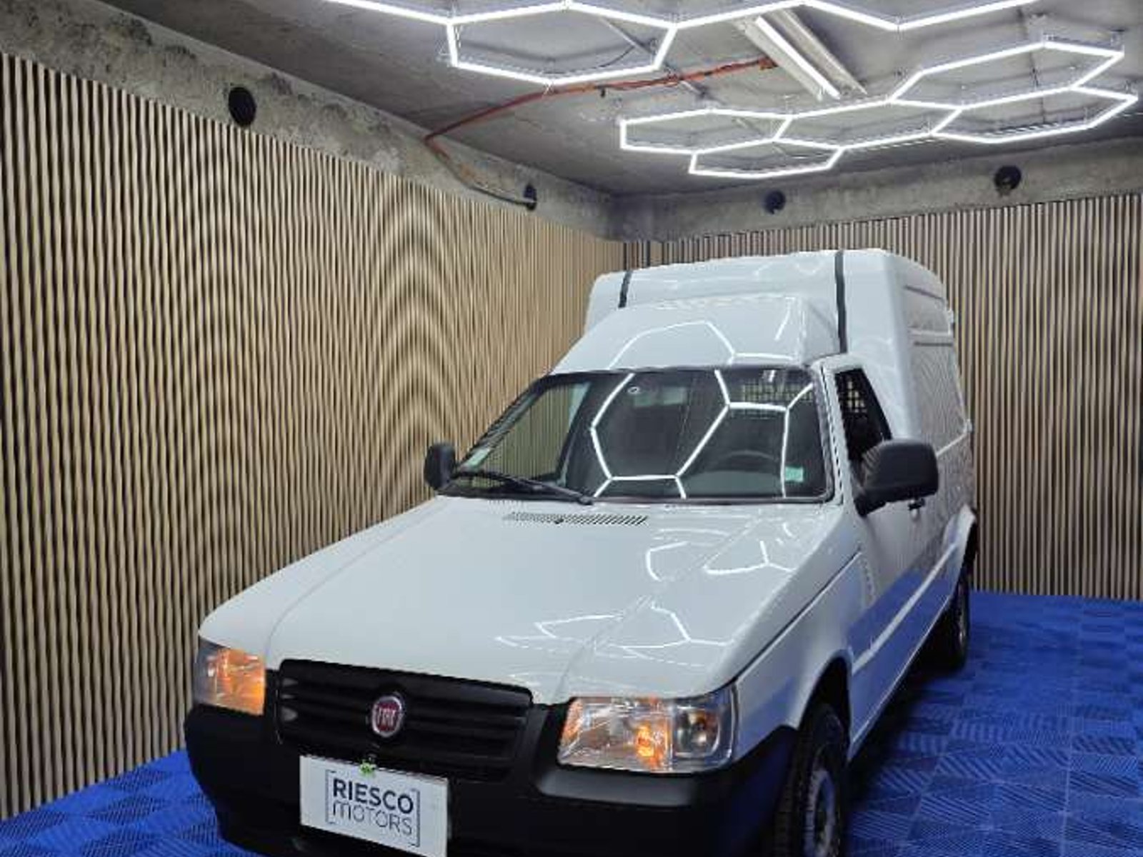 Fiat FIORINO 2014 - Foto 2 de 11
