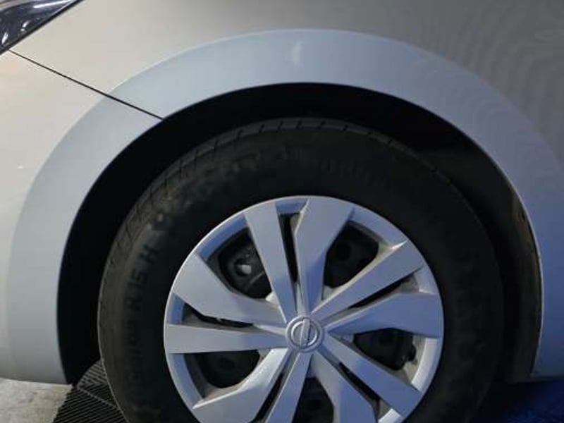 Nissan VERSA 2022 - Imagen 13 de 13