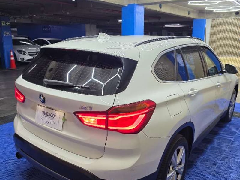 BMW X1 2.0 URBAN MILLENIAL S-DRIVE 20I 4X2 AT 5P 2018 - Imagen 4 de 18