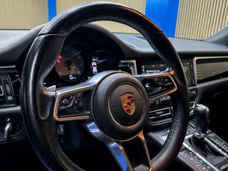 Porsche MACAN S S  4X4 3.0  AT 2022 - Imagen 9 de 18