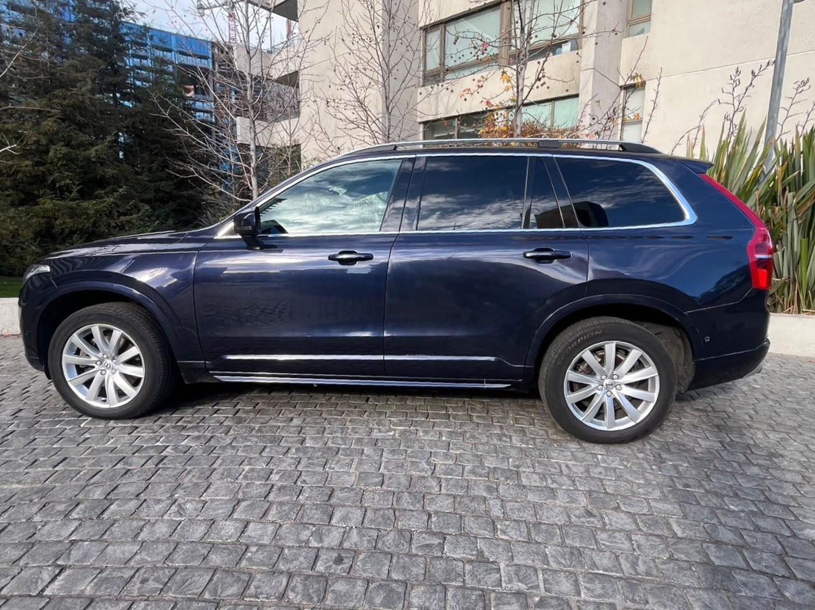 Volvo XC90 2017 - Imagen 6 de 15
