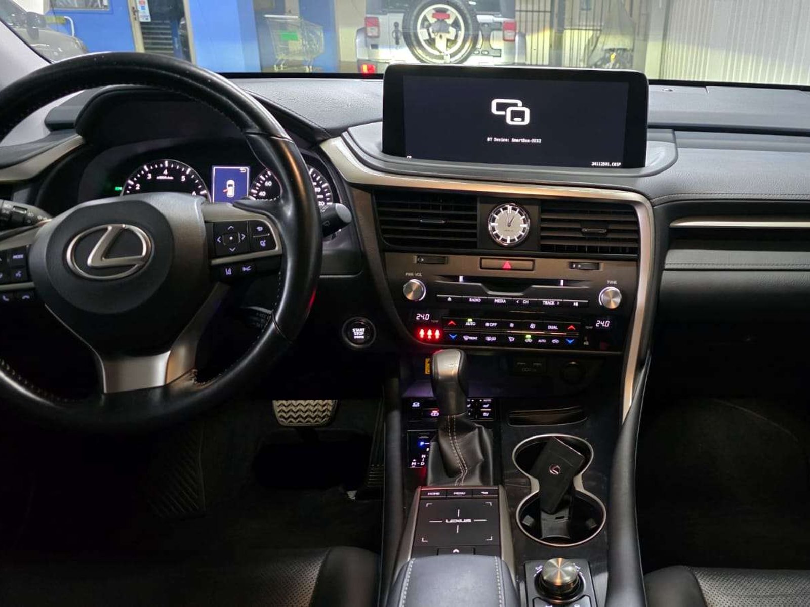 Lexus RX350 2023 - Foto 3 de 20