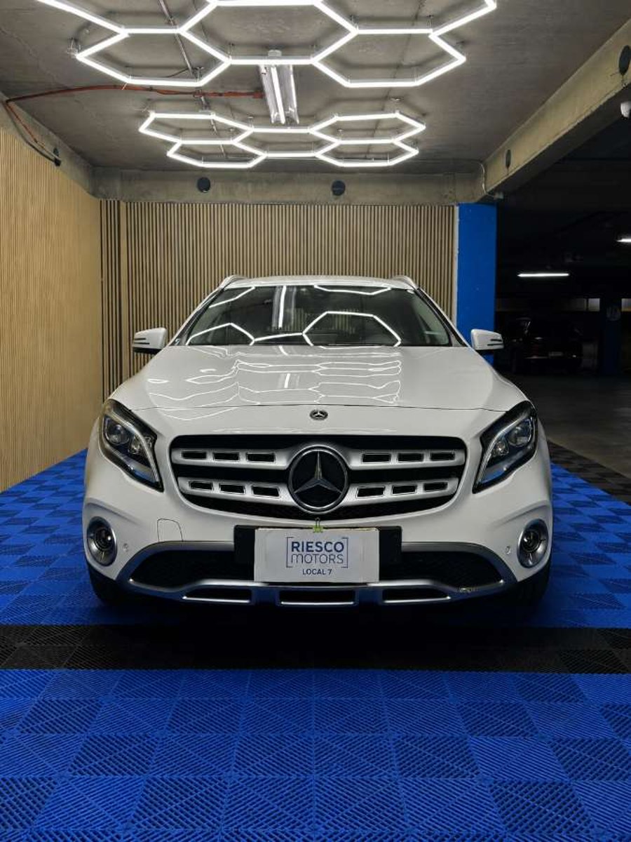 Mercedes-Benz GLA 200 2021 - Imagen 3 de 19