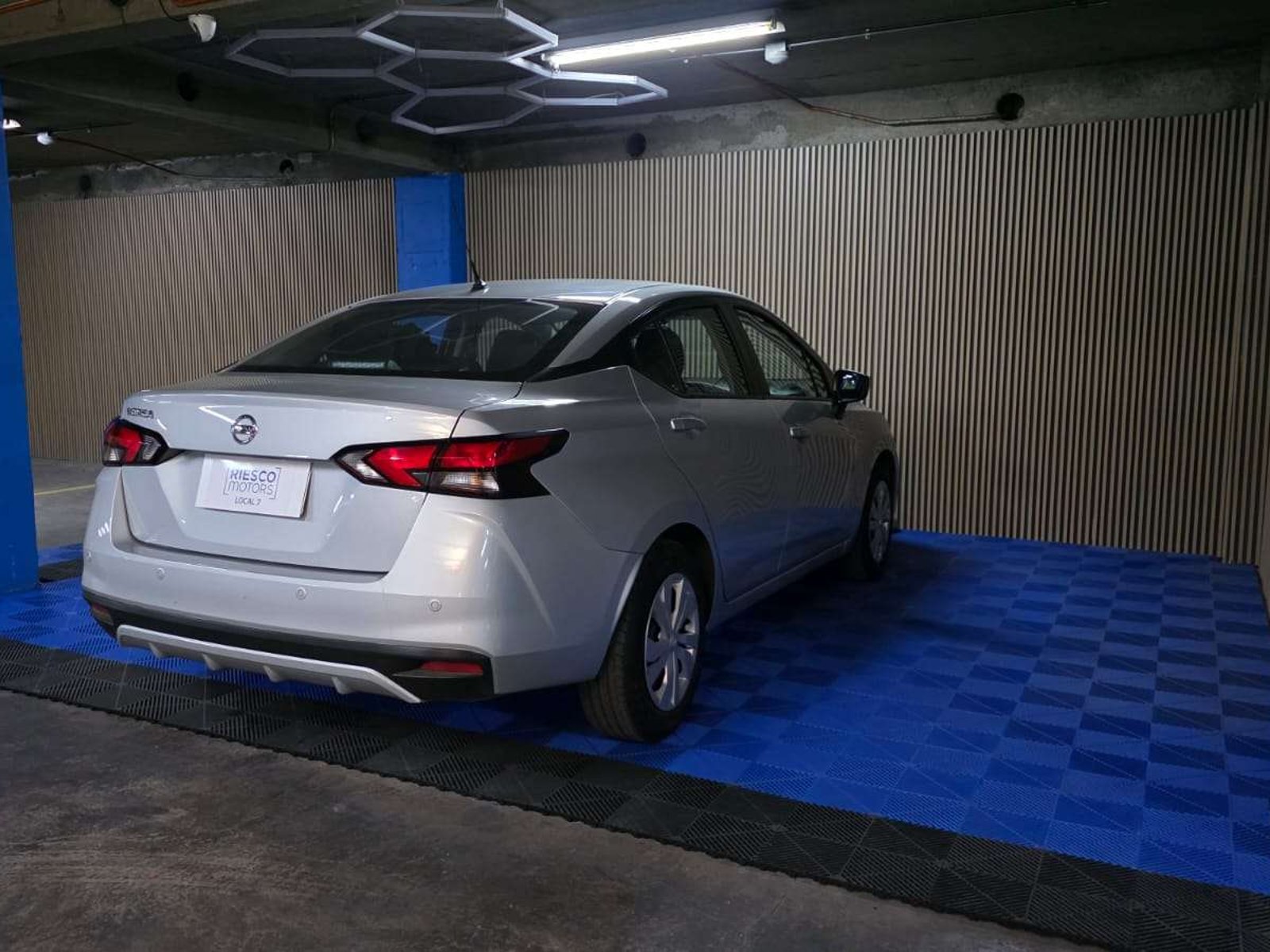 Nissan VERSA 2022 - Foto 5 de 13