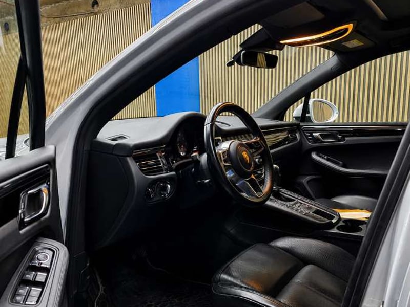 Porsche MACAN S S  4X4 3.0  AT 2022 - Imagen 12 de 18