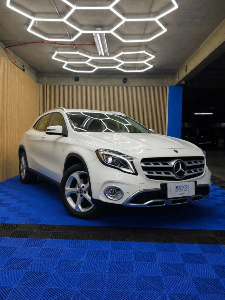 Mercedes-Benz GLA 200 2021 - Imagen 4 de 19