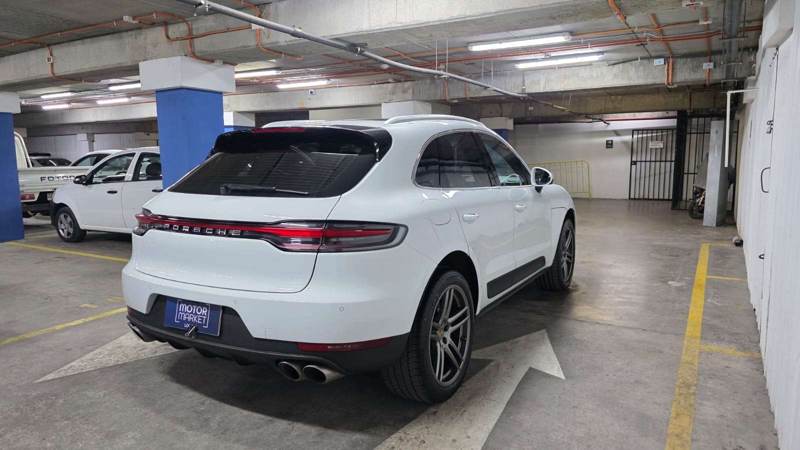 PORSCHE MACAN S  4X4 3.0  AT 2022 - Foto 5 de 16