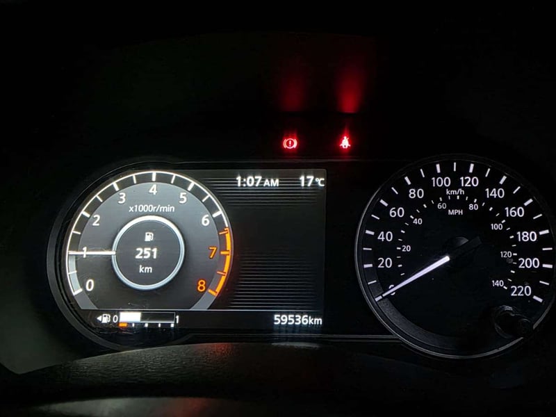 Nissan VERSA 2022 - Imagen 8 de 14
