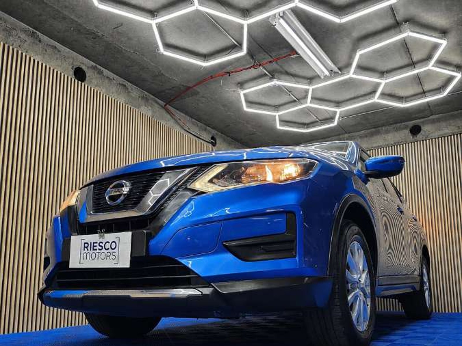Nissan X-TRAIL Advance 2.5 CVT 2019 - Foto 5 de 16