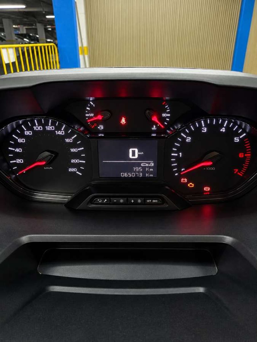 Peugeot PARTNER 2023 - Imagen 8 de 15