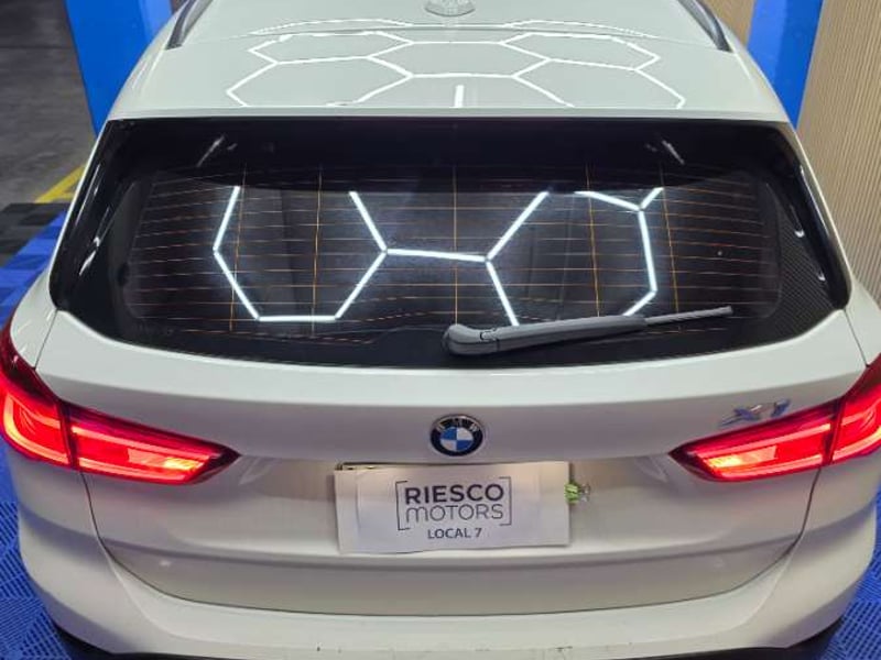 BMW X1 2.0 URBAN MILLENIAL S-DRIVE 20I 4X2 AT 5P 2018 - Imagen 5 de 18