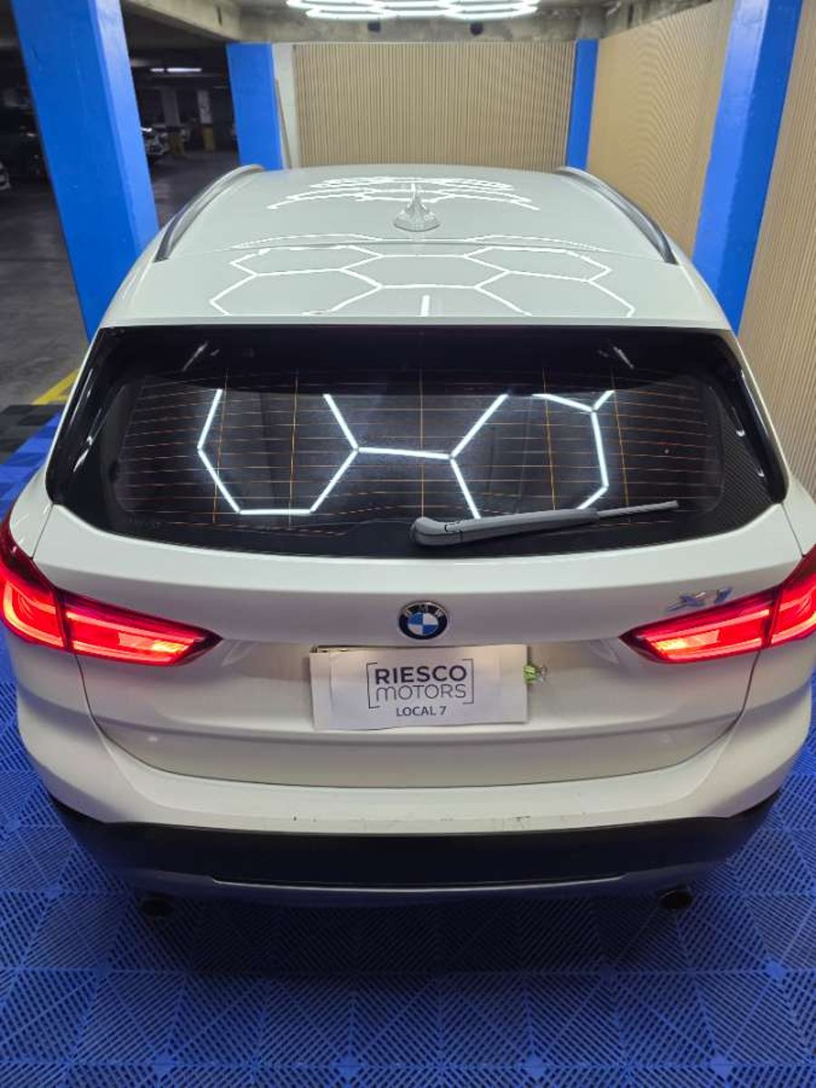 BMW X1 2.0 URBAN MILLENIAL S-DRIVE 20I 4X2 AT 5P 2018 - Imagen 5 de 18