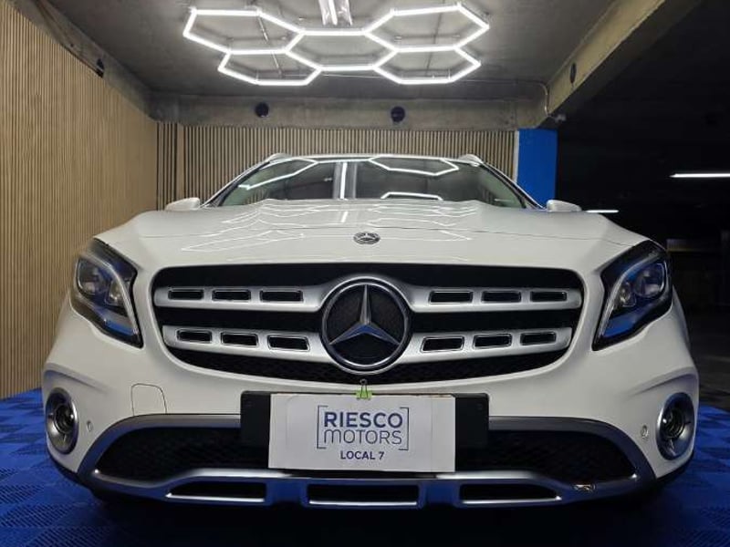 Mercedes-Benz GLA 200 2021 - Imagen 16 de 19