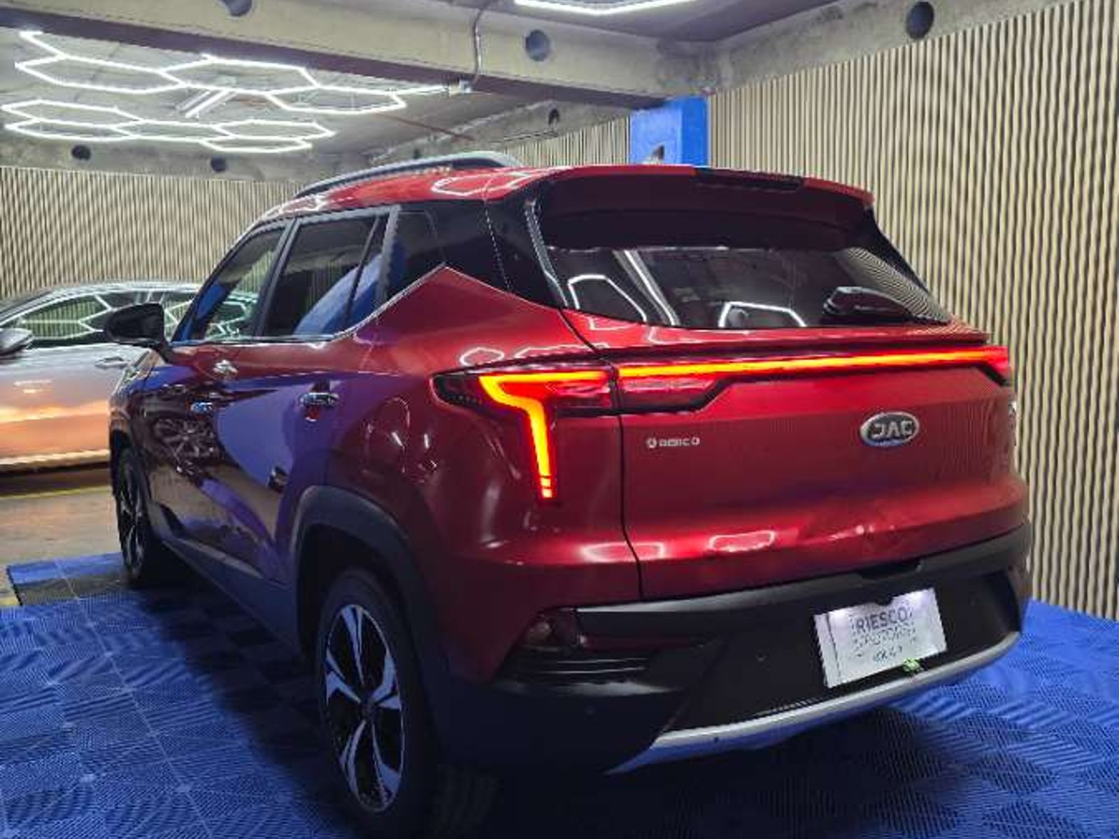 JAC JS4 LUXURY 1.5 MT 2022 - Foto 3 de 19