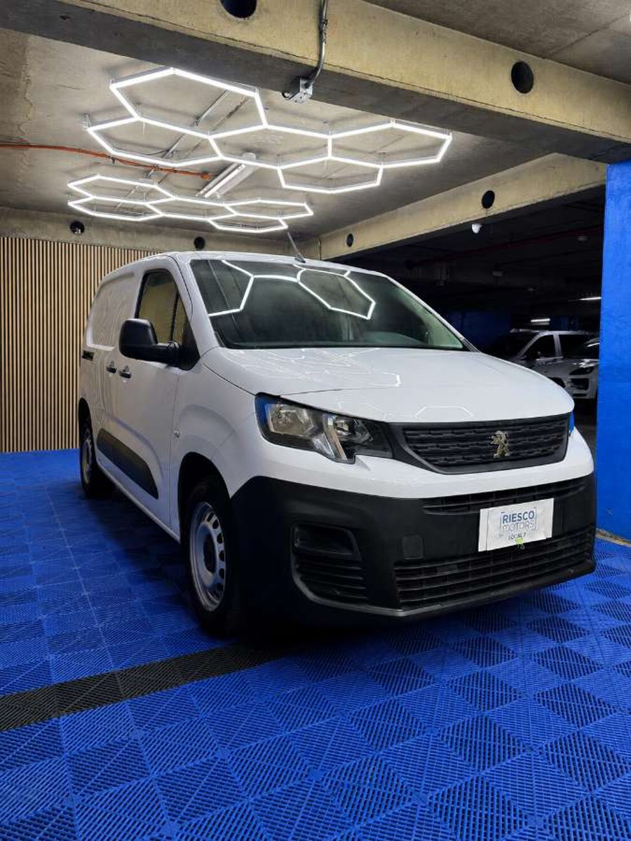 Peugeot PARTNER 2023 - Imagen 4 de 15