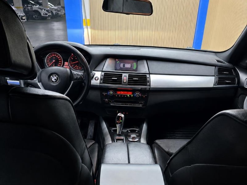 BMW X5 2008 - Imagen 12 de 13