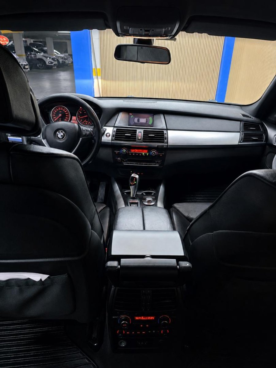 BMW X5 2008 - Imagen 12 de 13