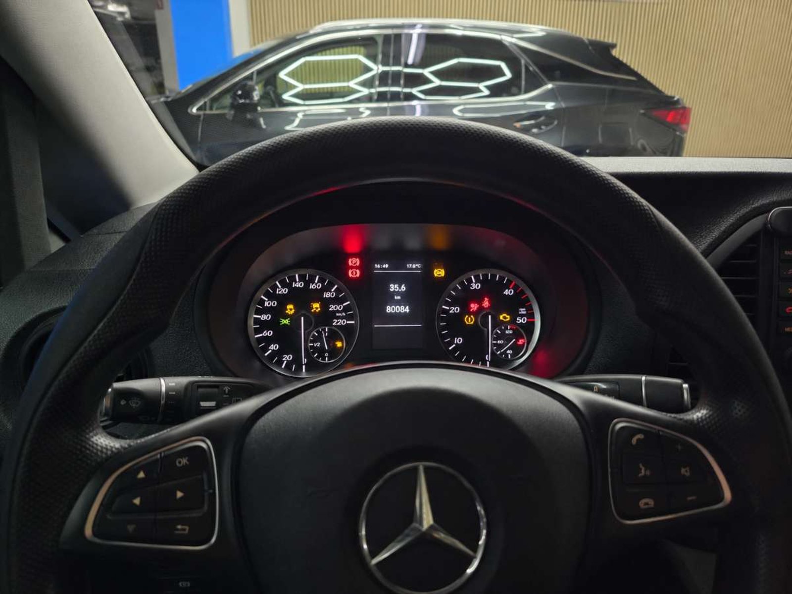 Mercedes-Benz Vito111 CDI 2016 - Imagen 8 de 18