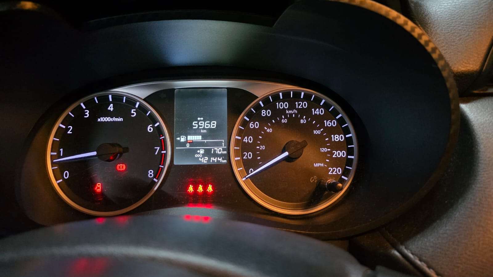 NISSAN VERSA 2022 - Imagen 8 de 13