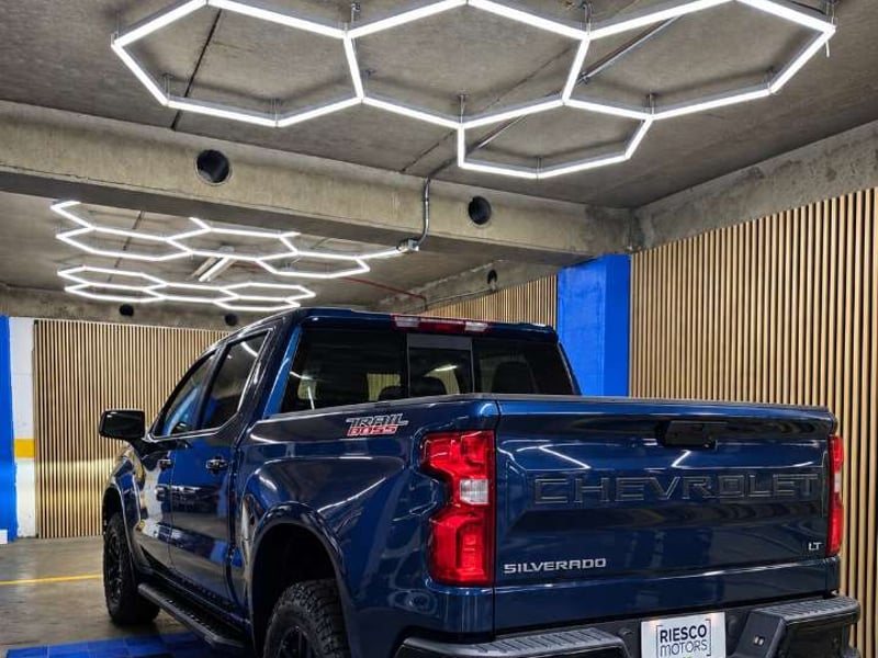 Chevrolet SILVERADO 2022 - Imagen 7 de 13