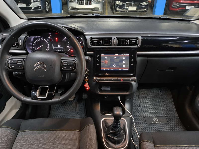 Citroën C3 1.5 FEEL BLUEHDI 4X2 HB 100 SS BVM6 5P 2024 - Imagen 9 de 12